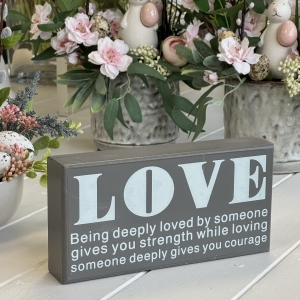 Tabliczka napisy typografia szara S