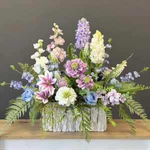 Kompozycja wiosenna kwiaty w donicy ogródek Crida wz.1