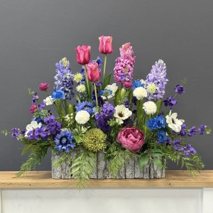 Kompozycja wiosenna kwiaty w donicy ogródek Laos wz.2