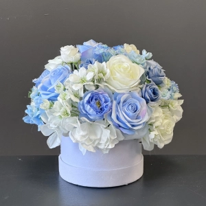 Flower Box dla dziecka – wyjątkowy prezent na narodziny, chrzest i roczek Blue M